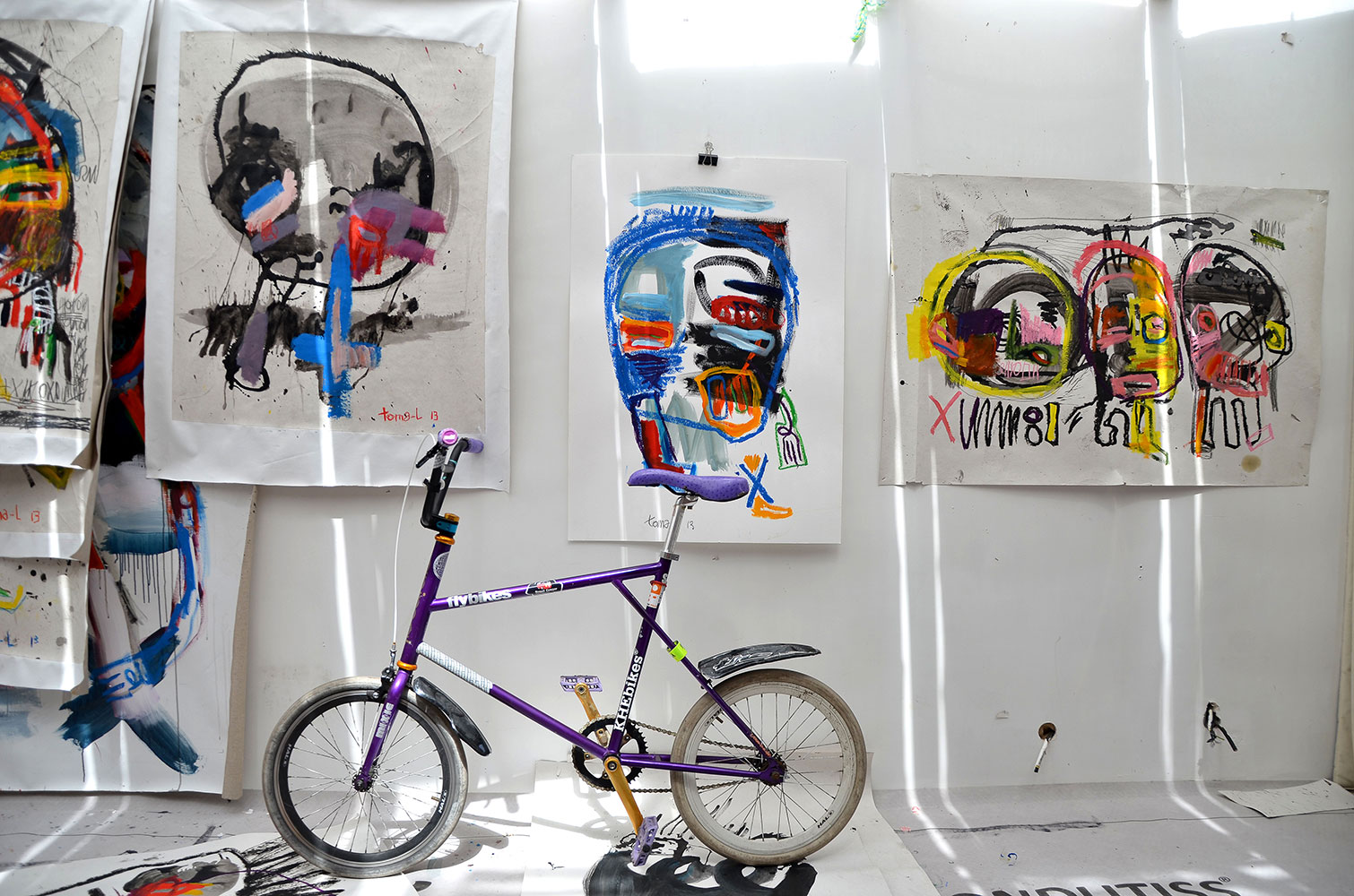 Atelier du 37 /// Toma-l /// Nantes Photo de l'atelier par une belle journée ensoleillée.
Toma-l ©